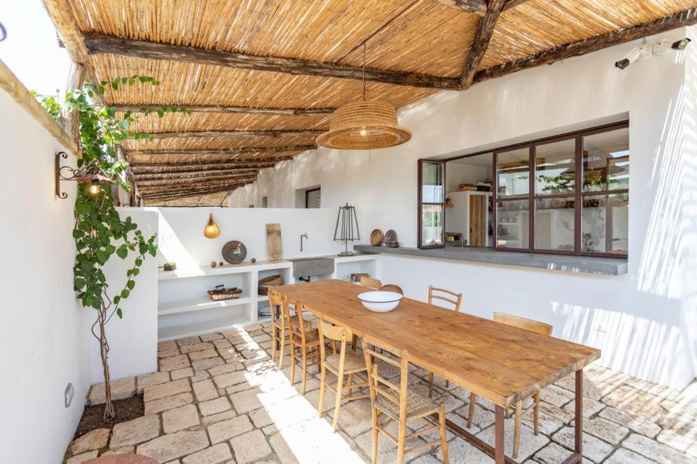 Bed and Breakfast Trullo Santovia Sant Isidoro  Exterior foto